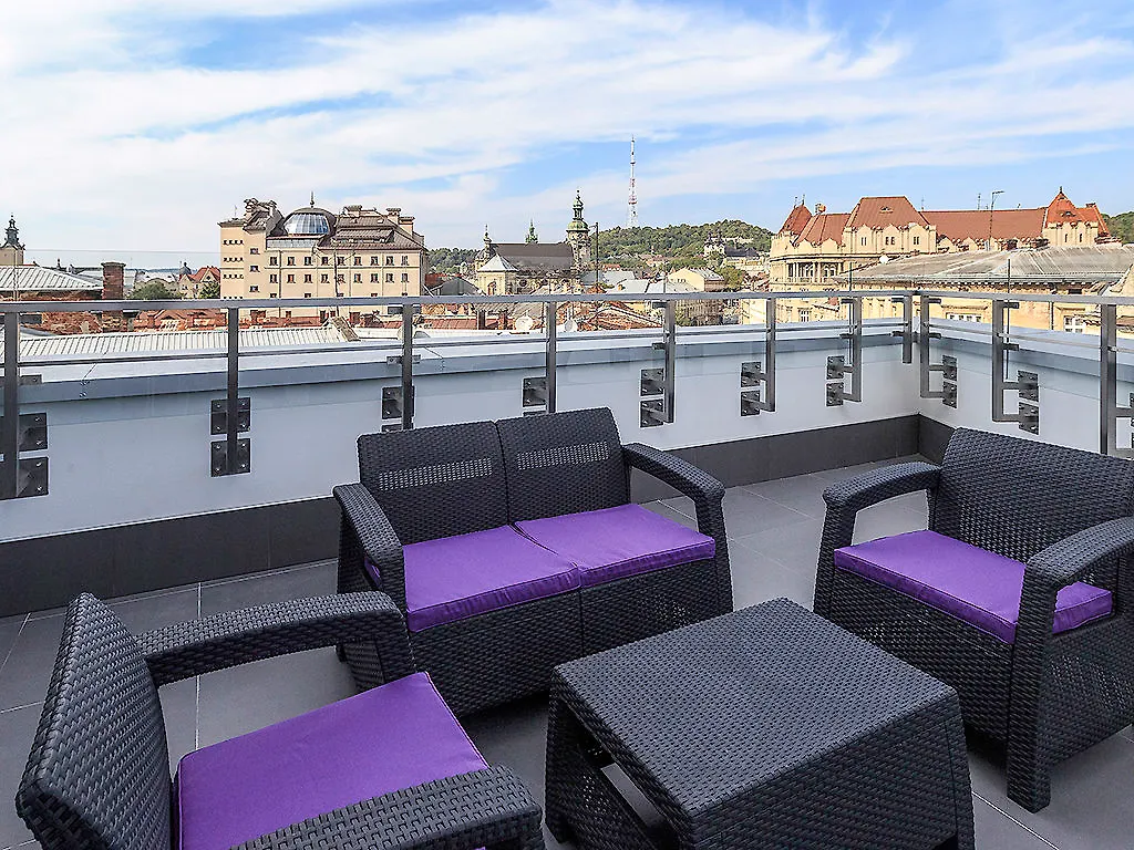 מלון Ibis Styles Lviv Center 3*,  אוקראינה